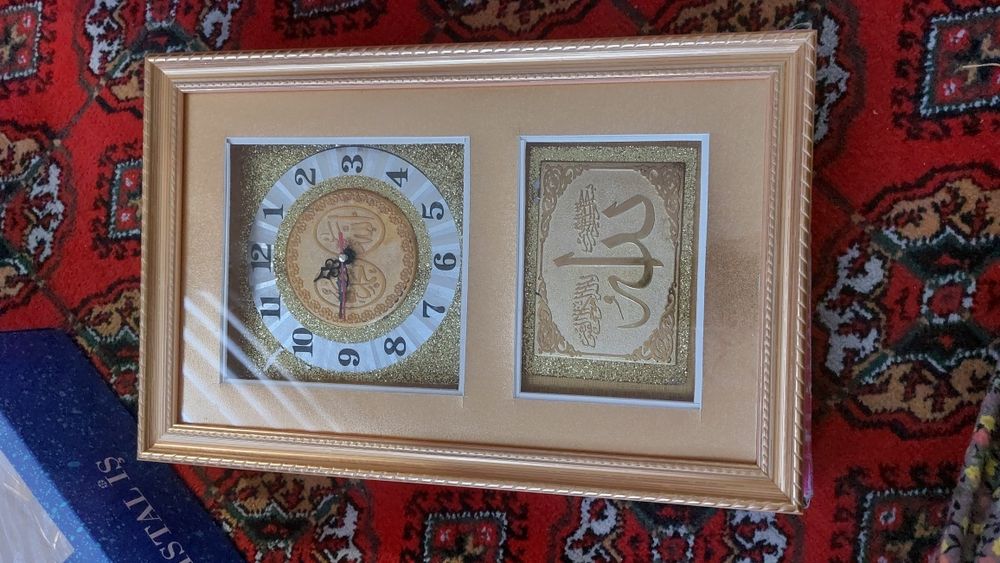 Часы настенный  новый все