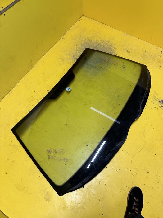 Стекло Лобовое Mercedes