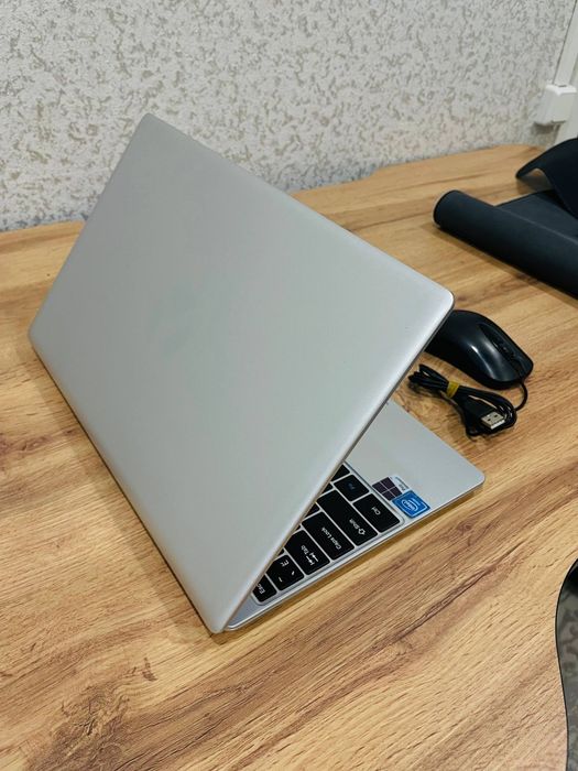 Ноутбук Үаmi 12озу/ssd 256