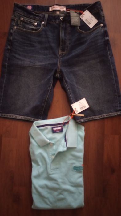 Vând compleu blugi +tricou