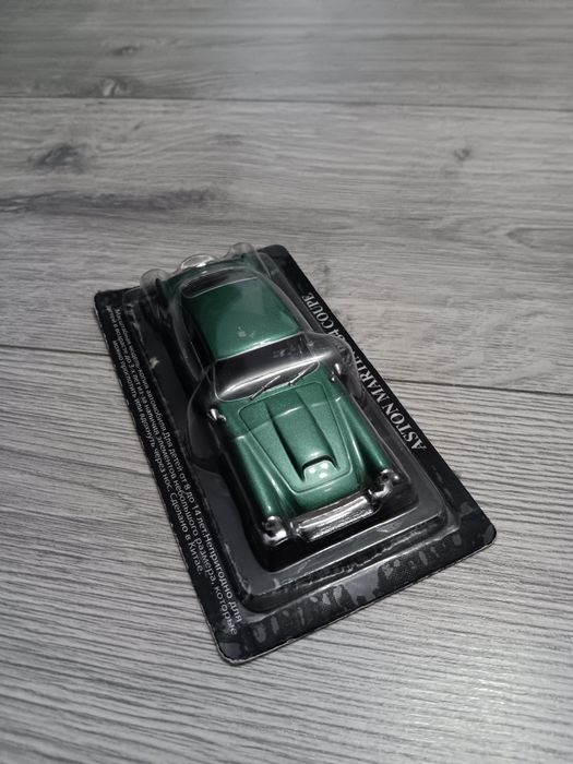 Macheta Aston Martin 1 43
