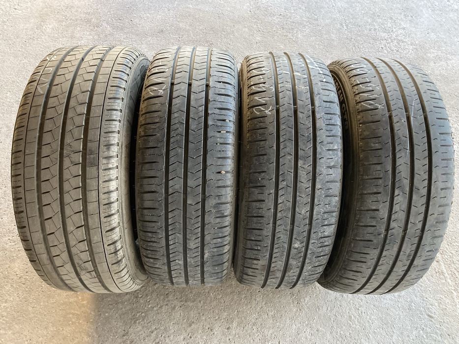 Гуми за бус 215-60-16 C