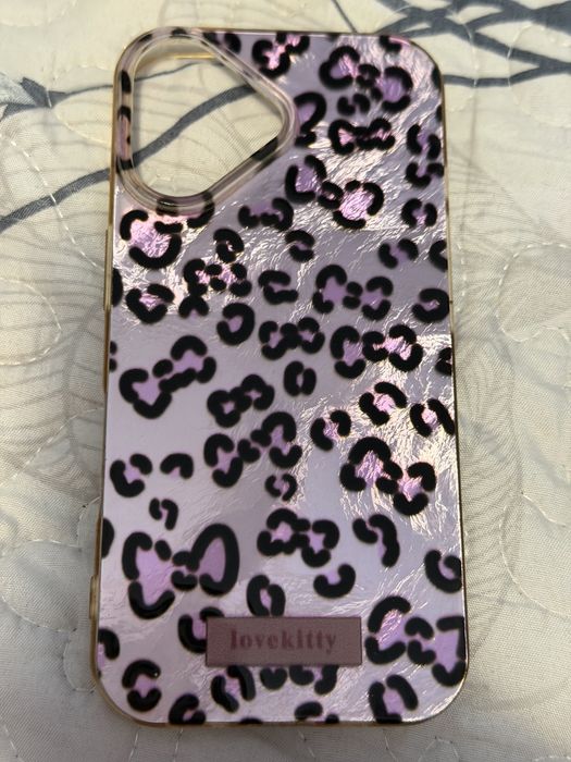 Калъфи за Iphone 16