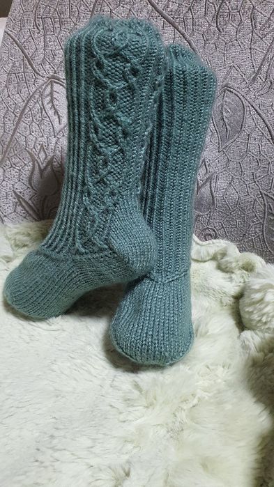 Носочки ручной работы