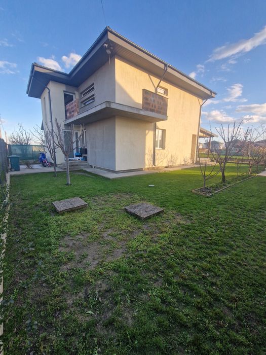 Casa P+1 comuna Berceni