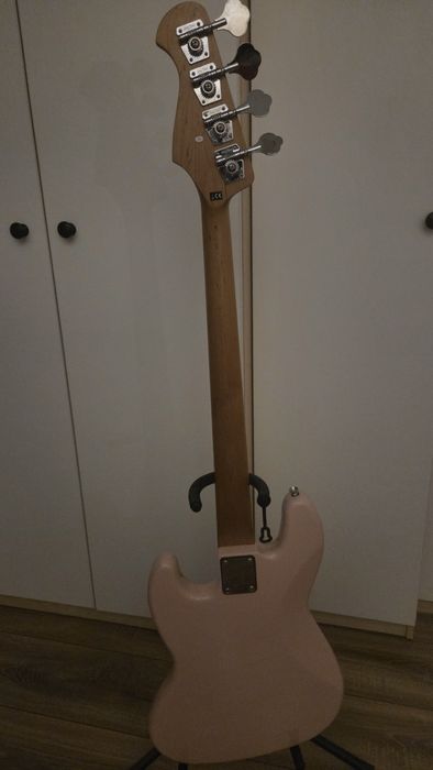 Harley Benton MV-4P Shell Pink Bass