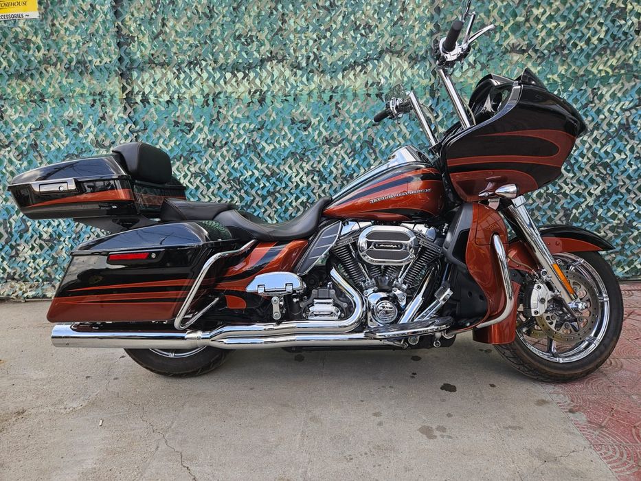 Vand Harley Davidson road glide CVO