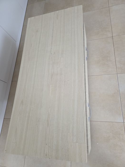 Comoda tv cu roti de transport