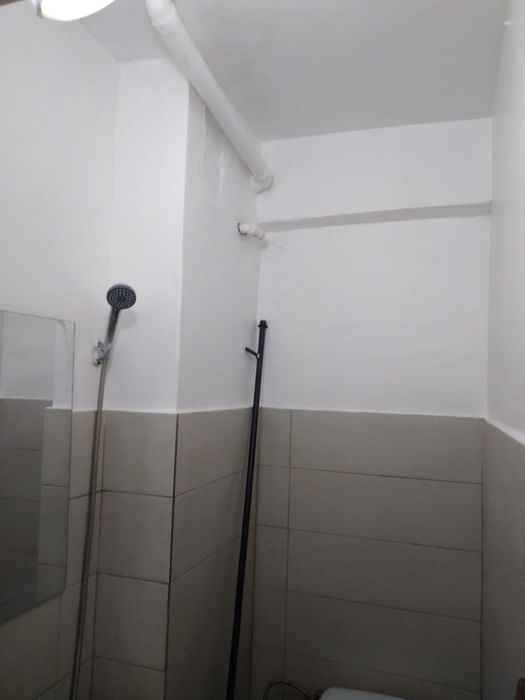 Dau in chirie garsoniera in Oradea Str Iza  ligă spitalul Pelican