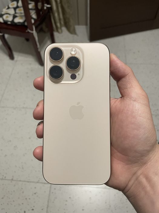 Iphone 16 pro Desert Titanium