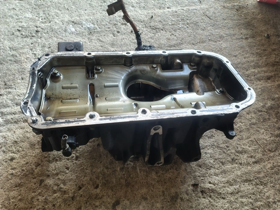Baie ulei Opel Astra h 1.9
