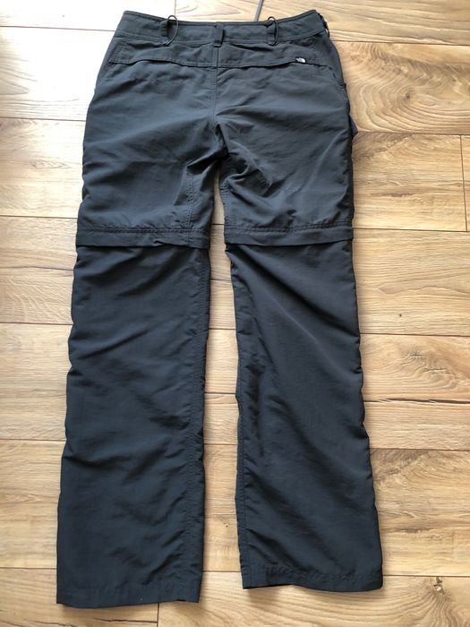 The North Face-pantaloni 2 in 1 drumetii/trakking de dame , marimea 40