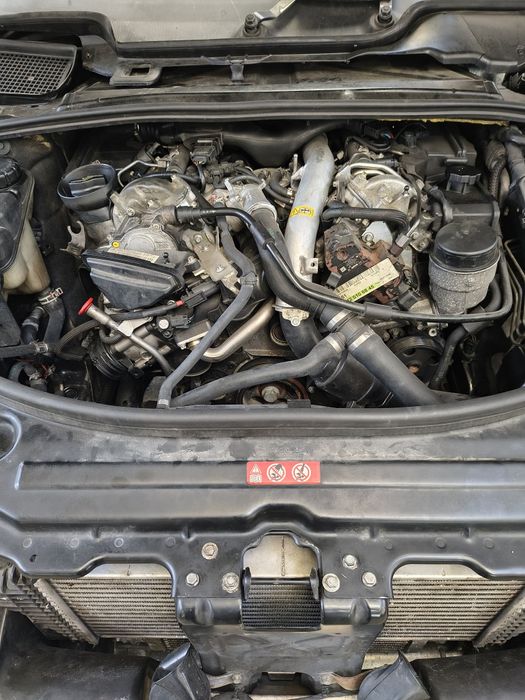 Продавам Мерцедес R класа на части