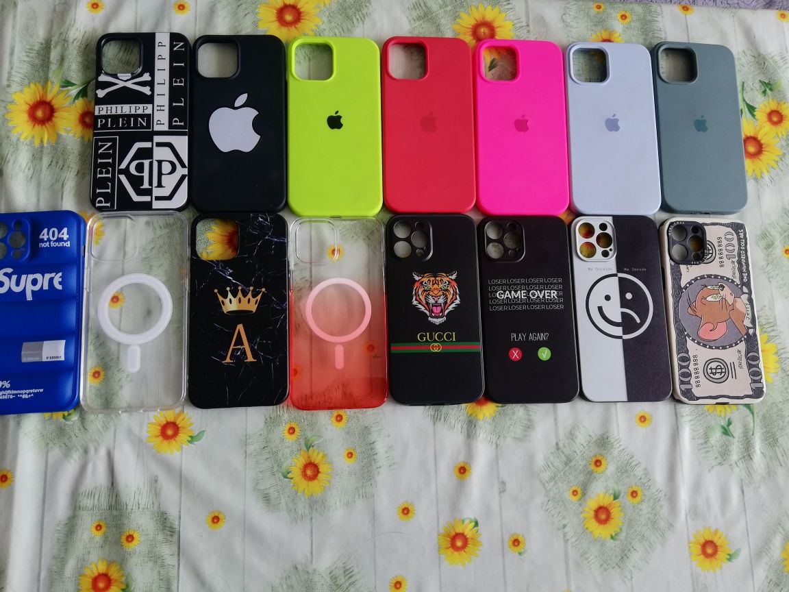 Калъфи за айфон 12 про макс гр. Хасково Червена стена • OLX.bg