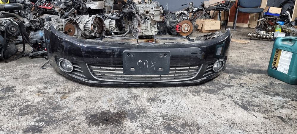 Бампер гольф 6 в хорошем состоянии