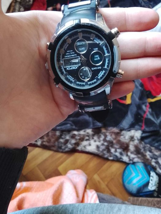 Часы наручные мужские