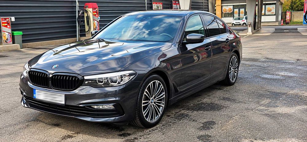 PROPRIETAR VAND BMW 525d G30 2017 • 231 CP • Automat • HUD • Panoramic • LED • 175.000 km