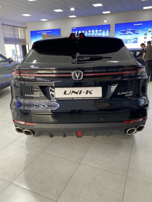 Changan UNI-K mashinasi sotiladi
