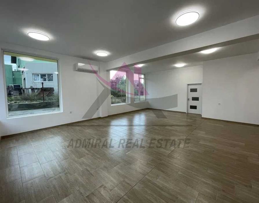 Дава се под наем Магазин в Варна, Галата - 125 кв.м за 1000 € - Снимка #4