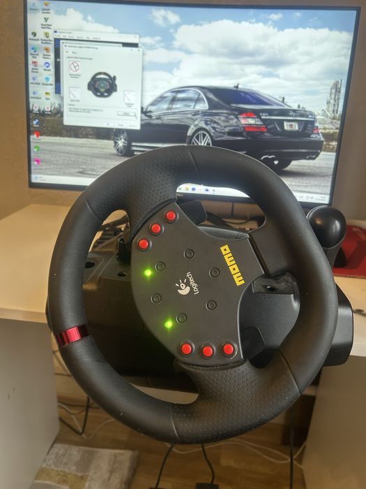 Logitech momo.