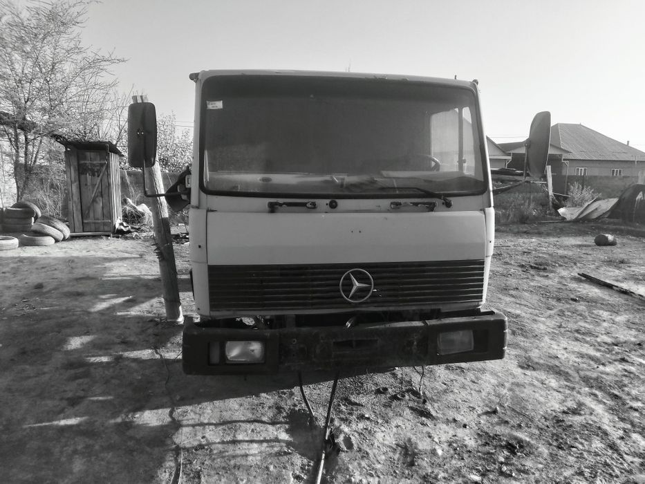 Продам Мерседес бусик 5тоник