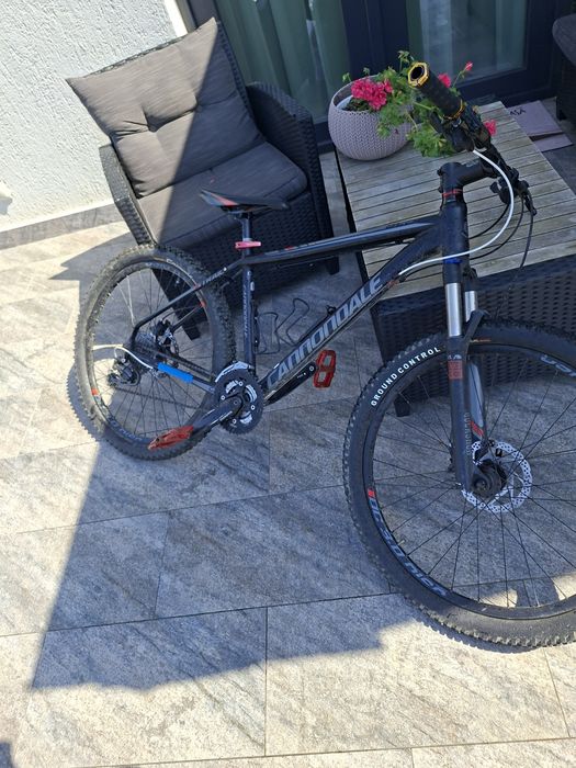 MTB Cannondale Trail 5 detalii in descriere