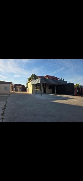 Hală de 133.mp + birou şi w.c separat + 10 locuri de parcare