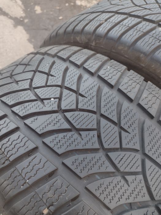 Перфектни 2бр.255/50/19 Good Year UGP suv dot0122