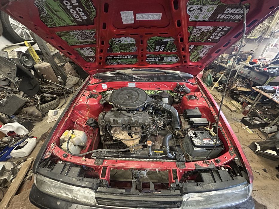 Машина Mazda 626