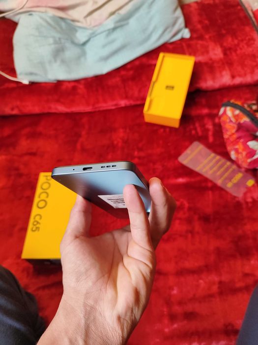 POCO C65 yangi bir oz ishlagan karobkadan ochilganiga koʻp boʻlmadi.