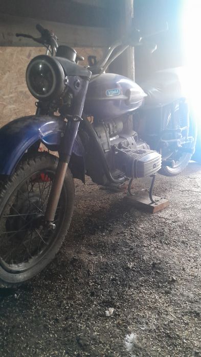 Продам мотоцикл урал