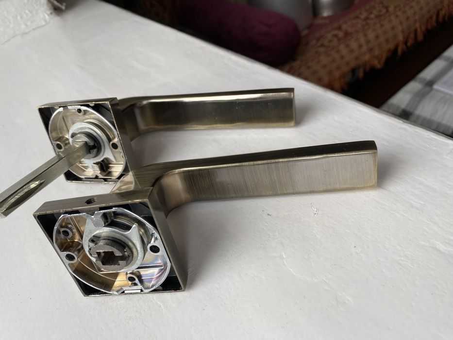 Ручки дверные для межкомнатных