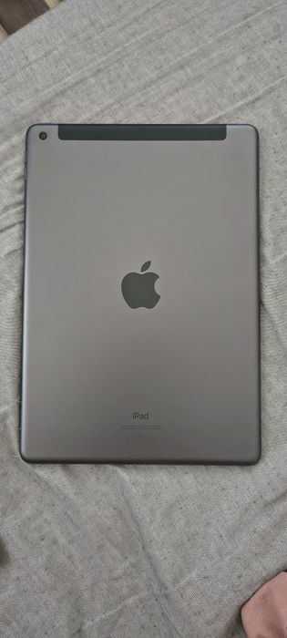 iPad 8th Generation 32 Gb
