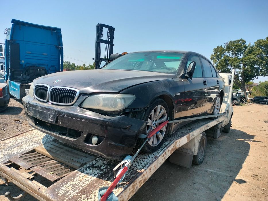 Dezmembrari BMW 7 (E65, E66, E67) (2001-2008) 740 d Motorina