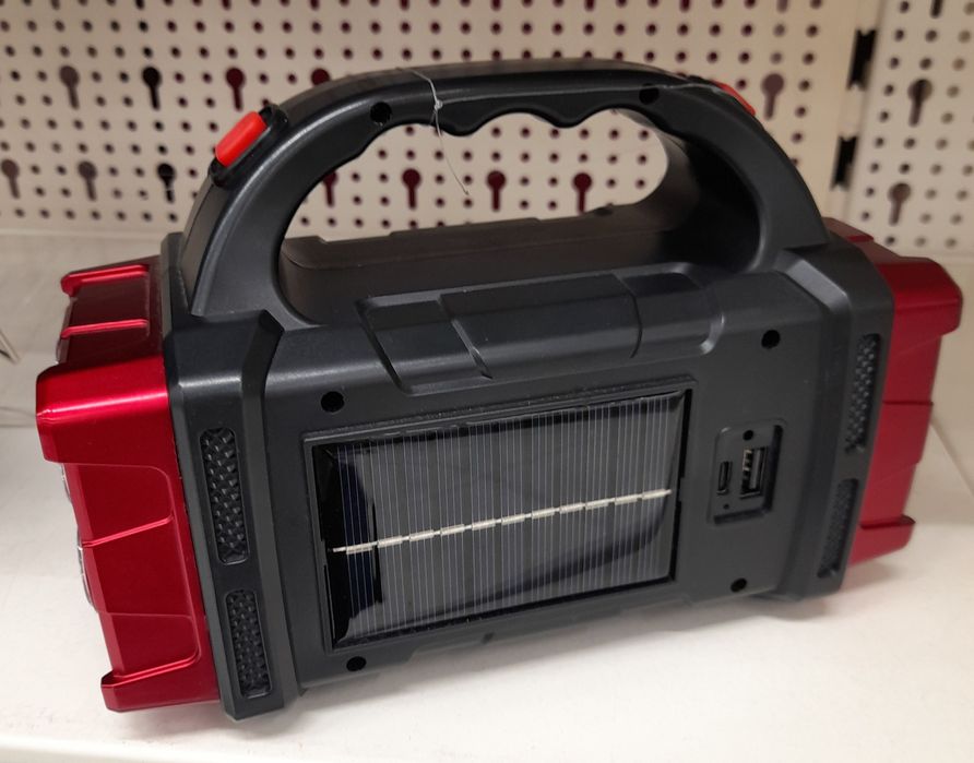 Презареждащ се LED фенер