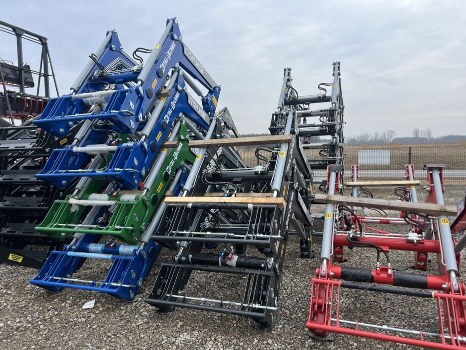 Incarcator frontal tractor