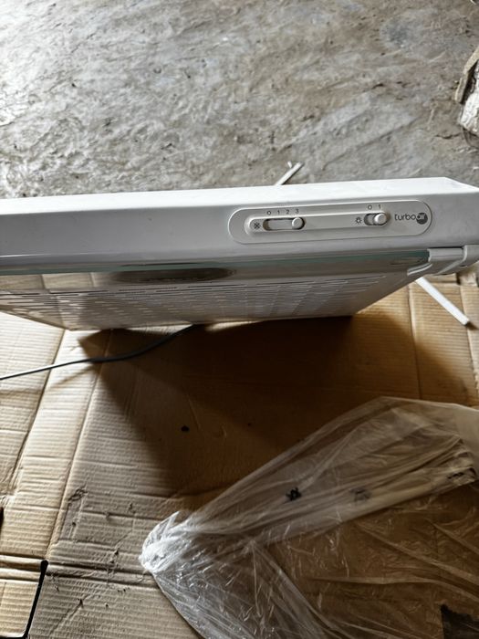 Вытяжки 60 размер