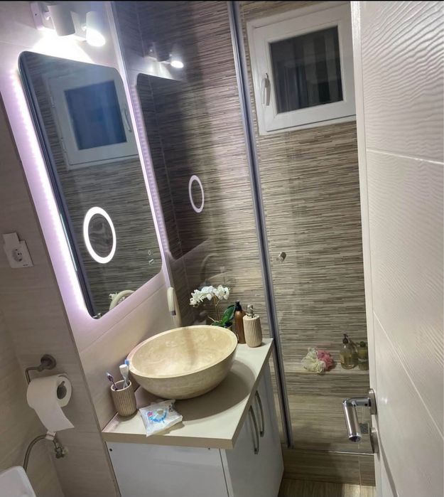 Vând apartamet 2 camere