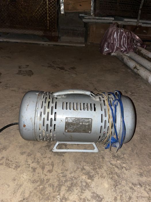 Зарядное устройство акумулятора