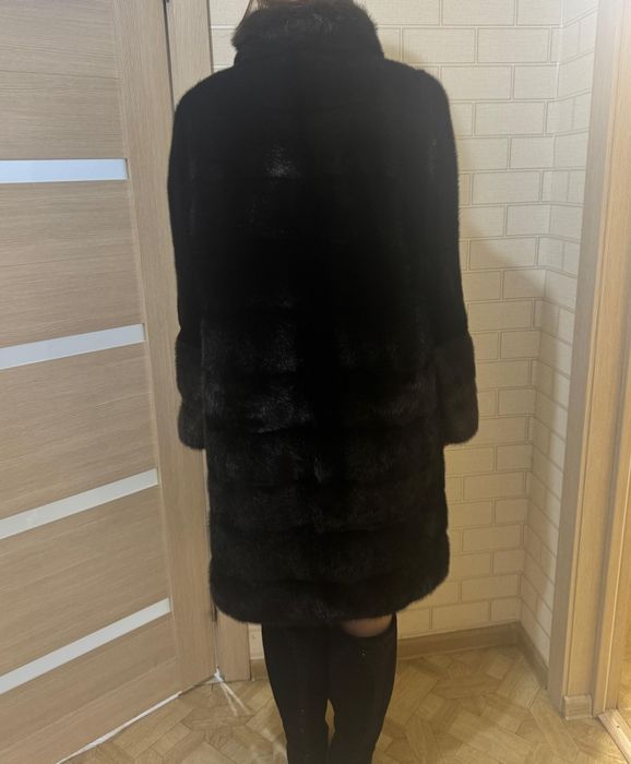 Продам норковую шубу