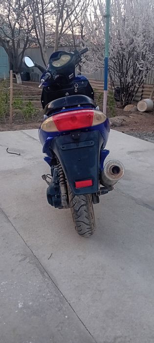 Скутер 150 кубов