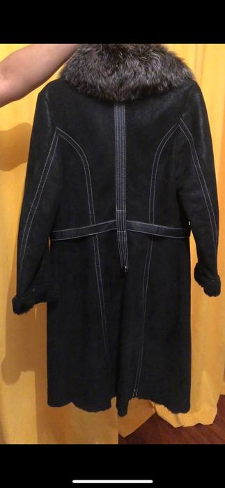 Продам женскую дублёнку.