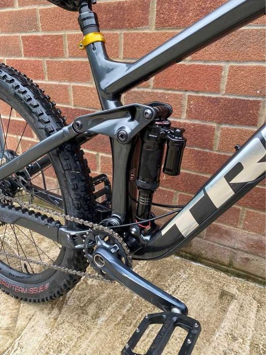 Велосипед Trek Remedy 8 RockShox Lyrik 29 М