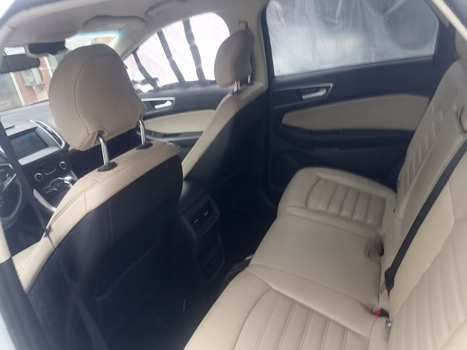 Dezmembrez ford edge 2016