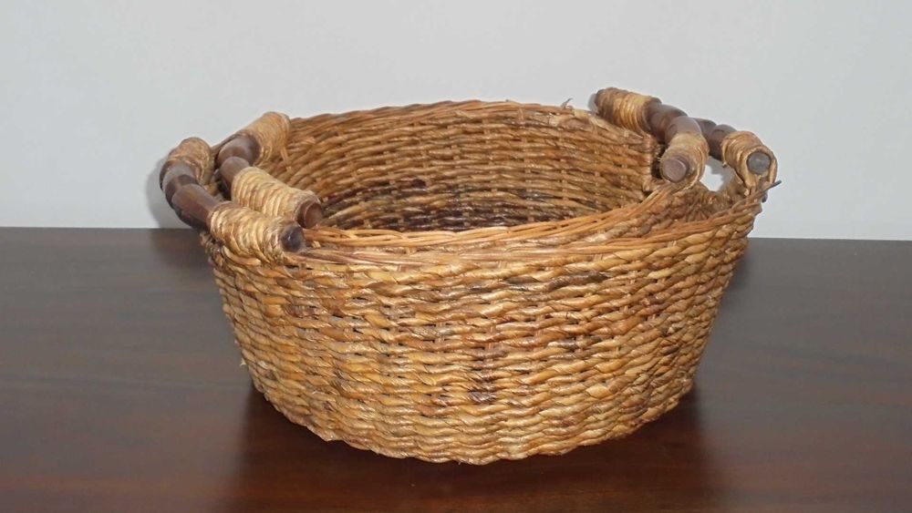 cos fructiera suport ratan impletit  bambus  cadou