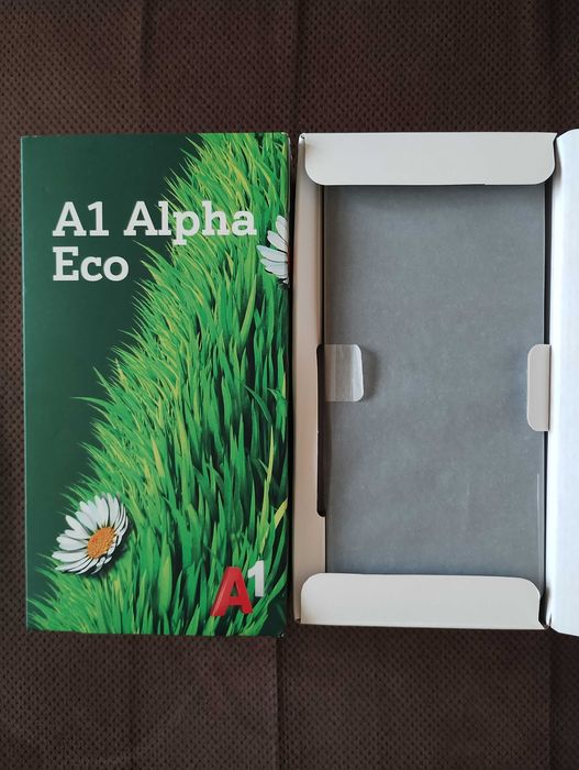 Продавам Чисто нов GSM A1 Alpha Eco в гаранция!