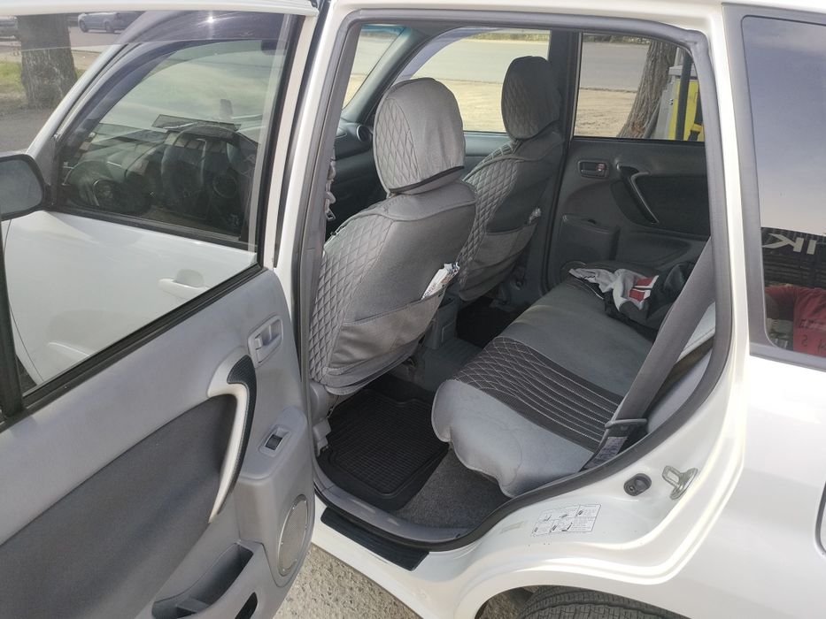 Тойота Рав4 продам