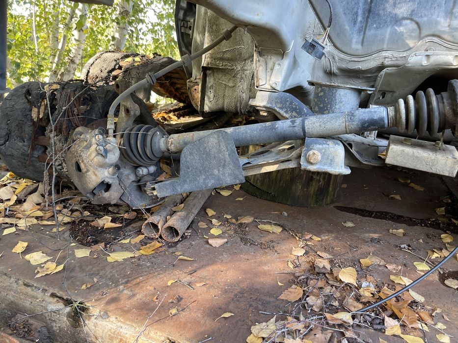 VW GOLF 3 1,6 на части