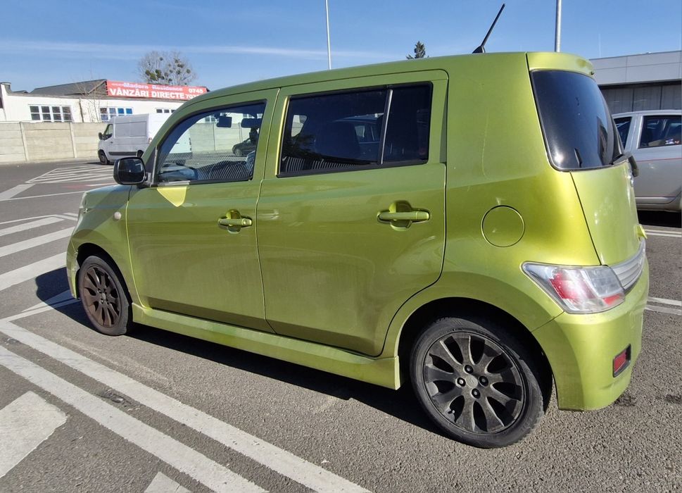 Daihatsu Materia(Toyota Bb)