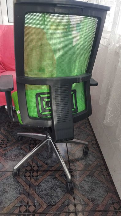 Офис стол Casella
